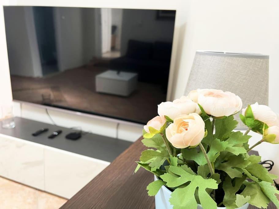 Eva'S Villas 2室温馨庭院拥有私家停车位 Glyka Nera المظهر الخارجي الصورة