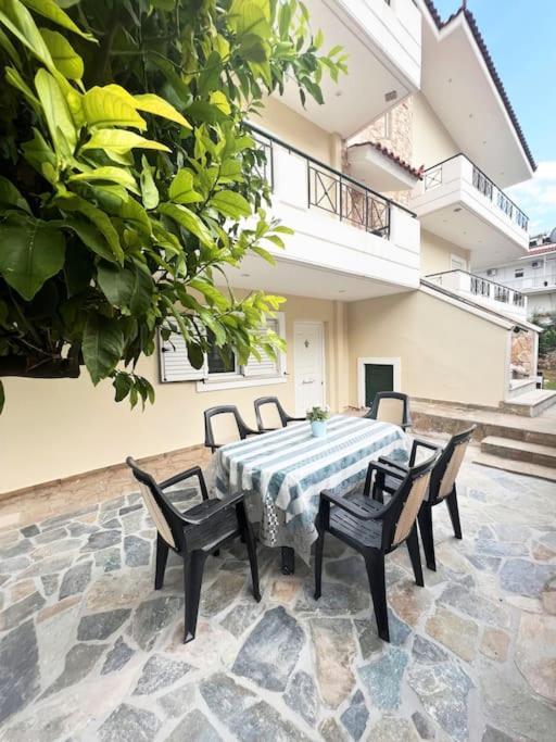 Eva'S Villas 2室温馨庭院拥有私家停车位 Glyka Nera المظهر الخارجي الصورة